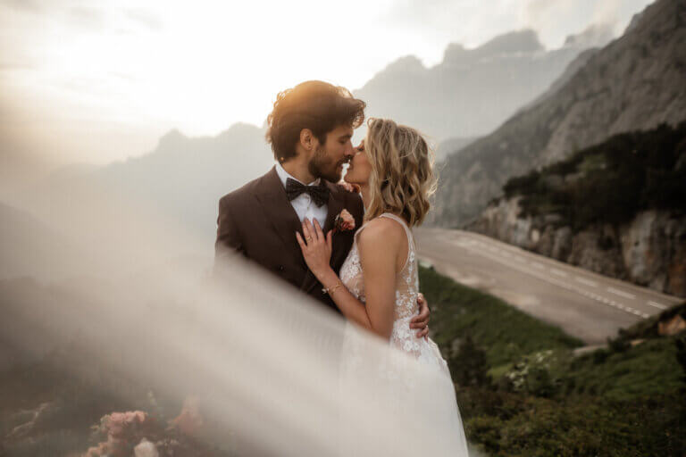 Hochzeitsfotograf Zürich -Sustenpass